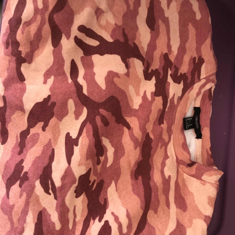 camo sweatshirt